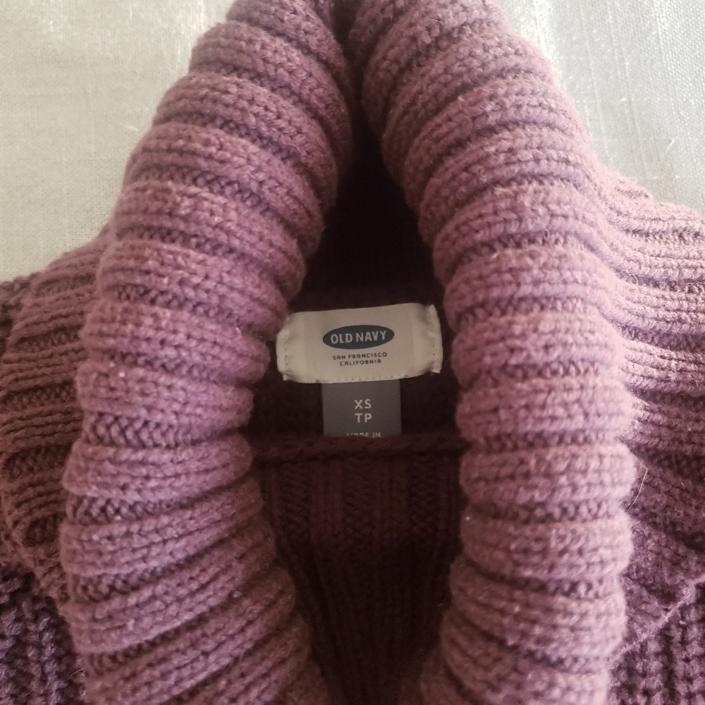 Plum turtleneck - Picture 5 of 7